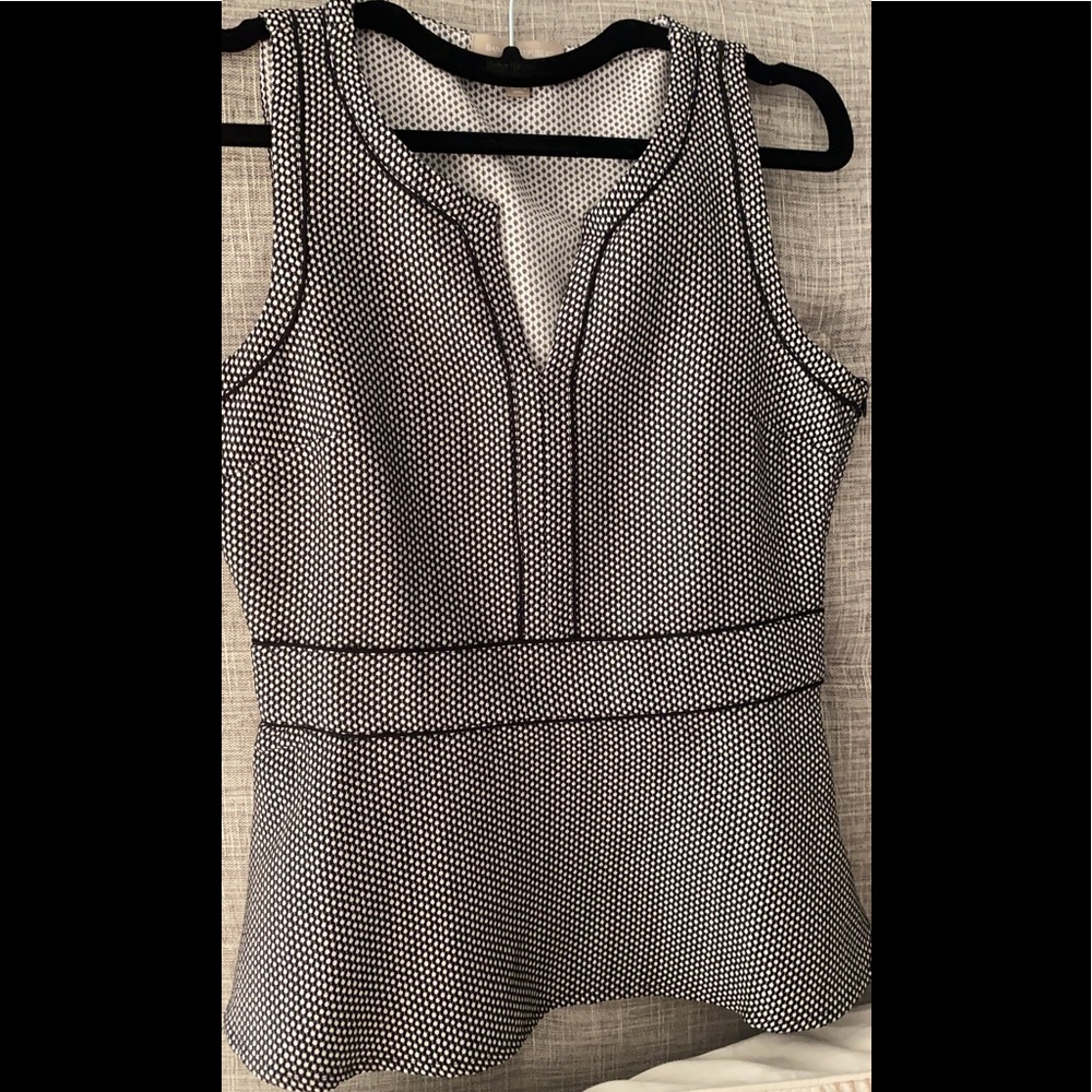 Structured top - Picture 2 of 2